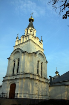 Колокольня Спасо-Преображенского монастыря в Рославле