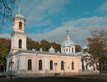 Храм Тихвинской иконы Божией Матери в селе Путилово