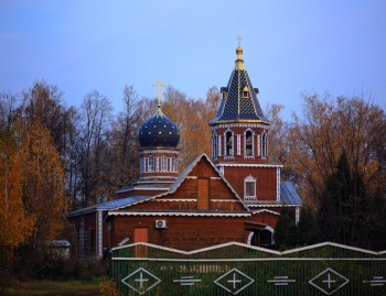 Храм Казанской иконы Божией Матери в селе Петровское
