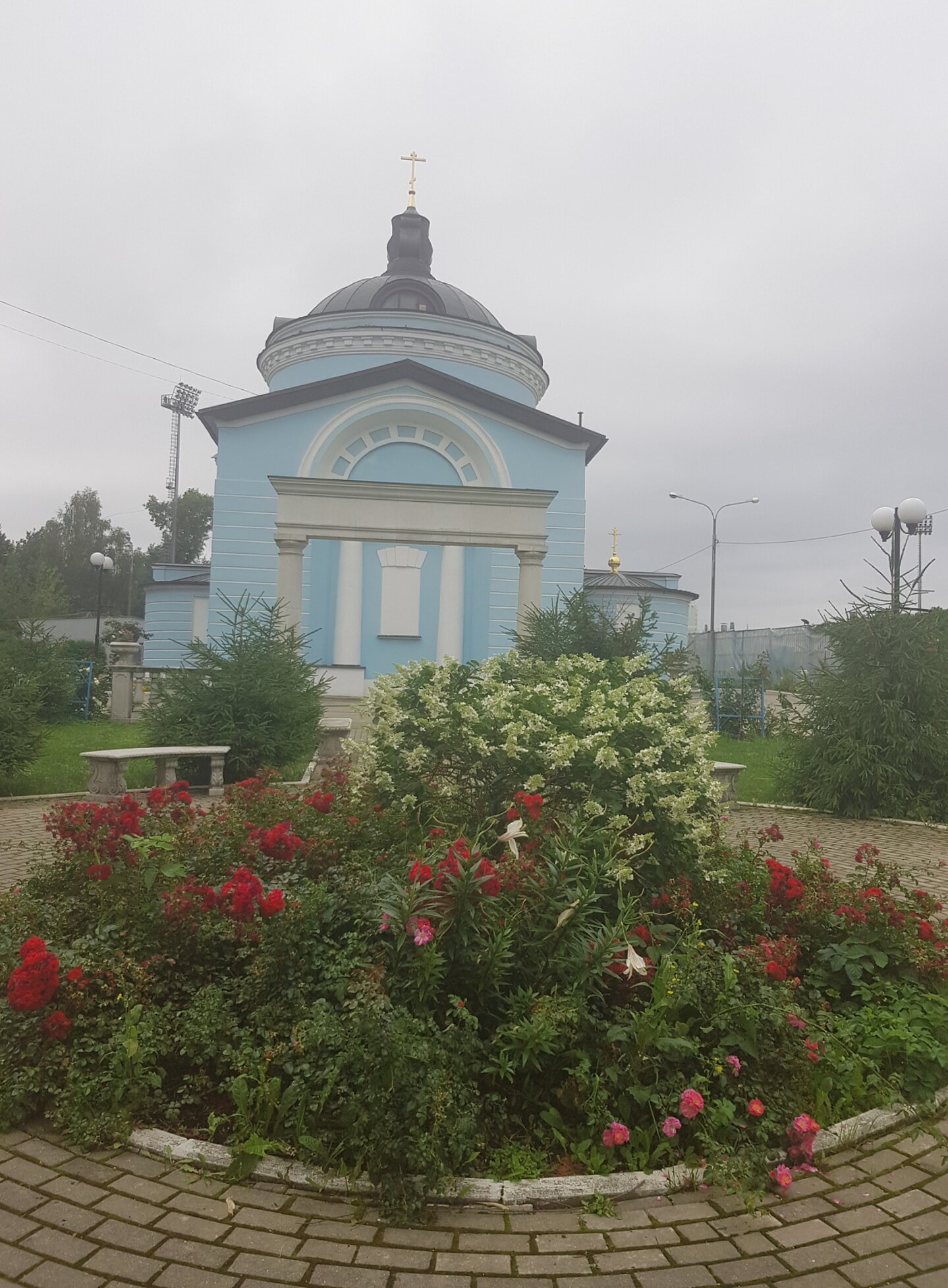 Храм Святых Апостолов Петра и Павла в городе Химки