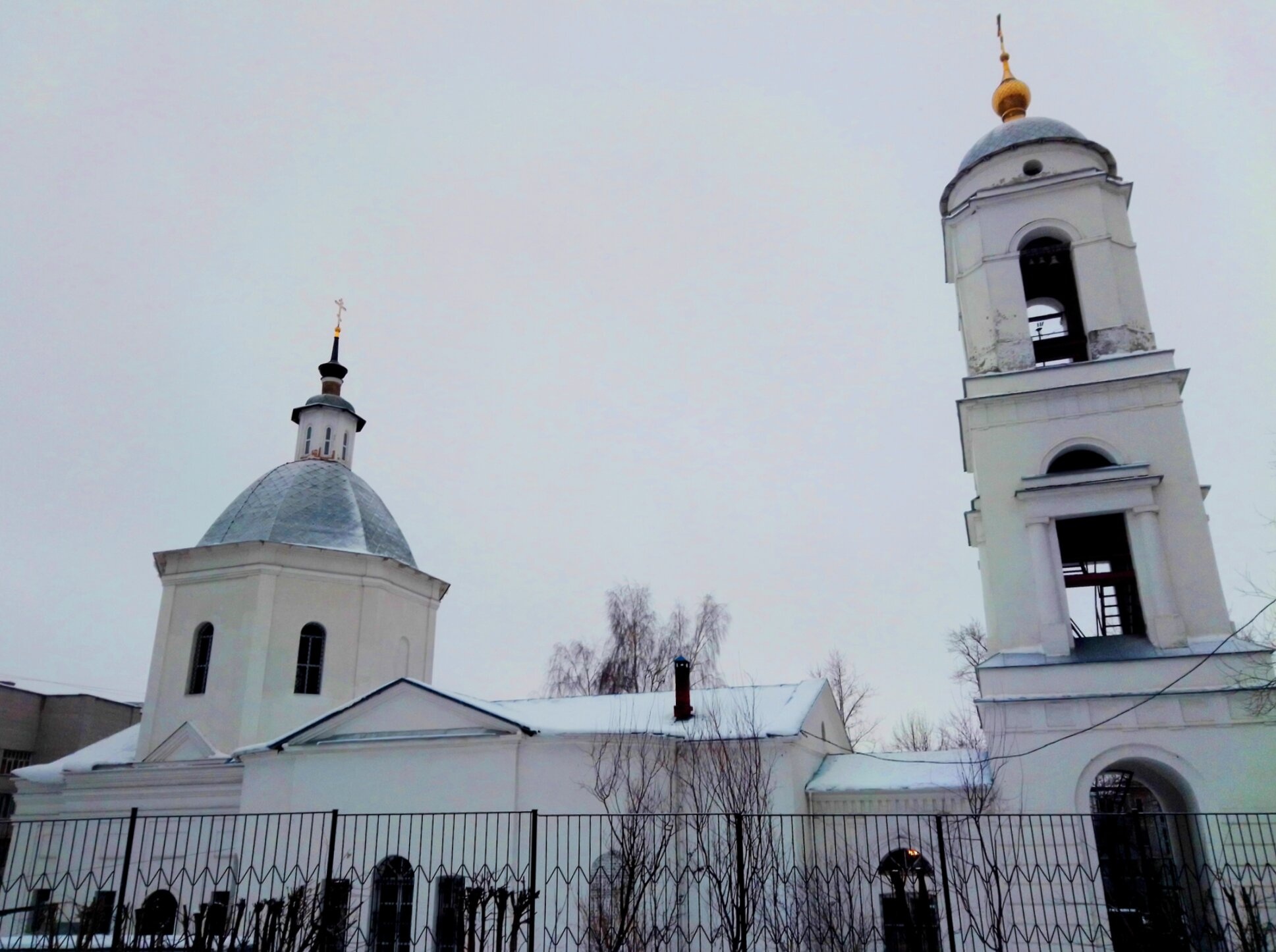 Церковь Рождества Христова в Кожевниках: зимний вид