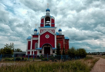 Храм Казанской иконы Божией Матери в селе Быньги