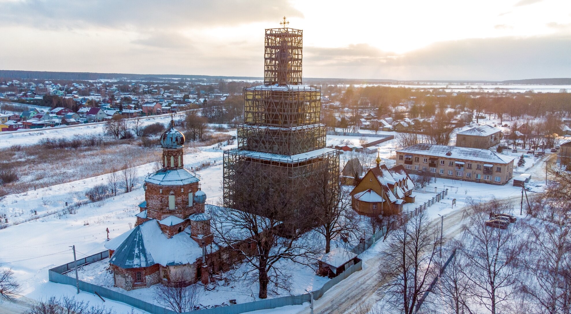 Церковь Рождества Пресвятой Богородицы в селе Степановское - зимний вид