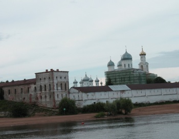 Свято-Юрьев мужской монастырь в Великом Новгороде