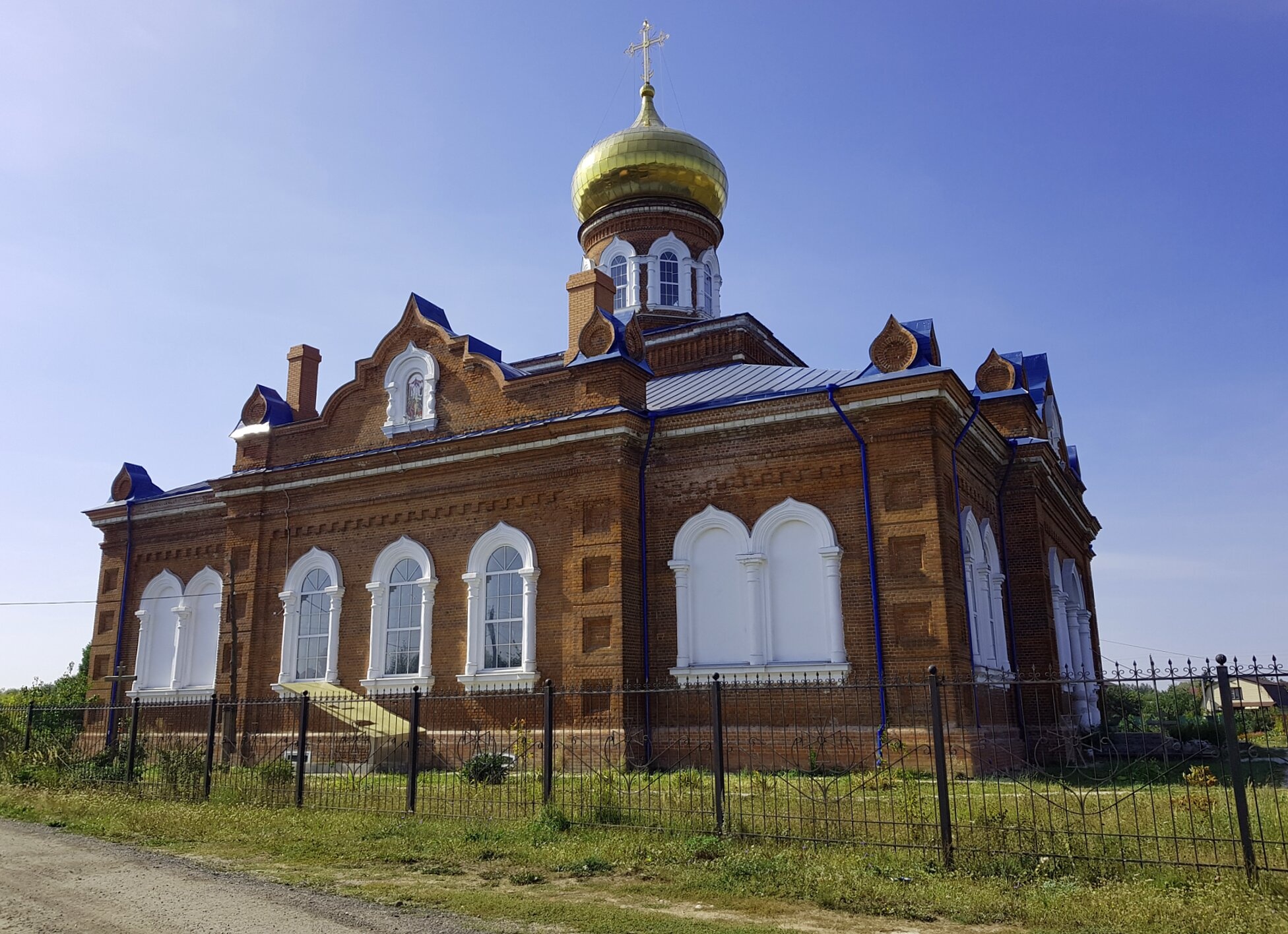 Церковь Введения во храм Пресвятой Богородицы в селе Новоселки