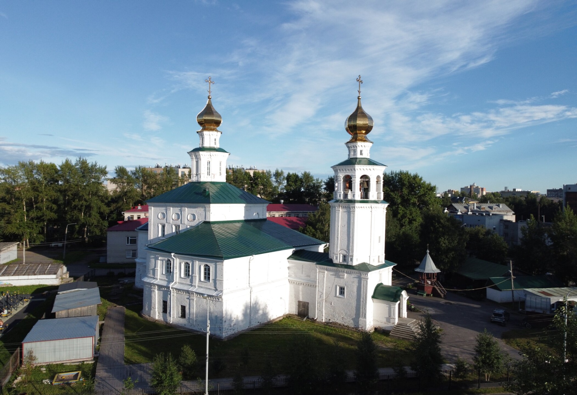 Храм Живоначальной Троицы в Архангельске