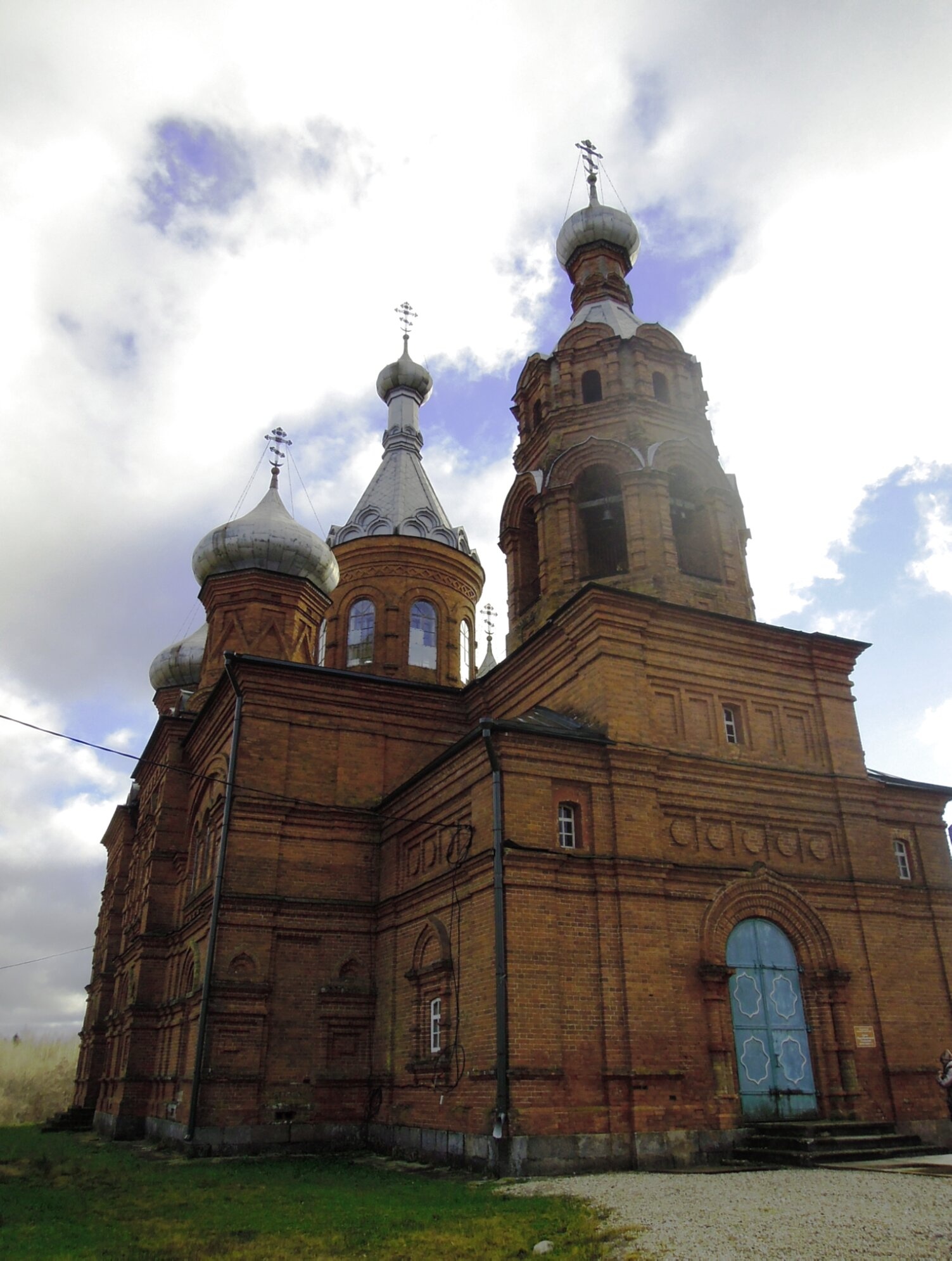 Свято-Ольгинский монастырь в Волговерховье: история и архитектура у истока Волги