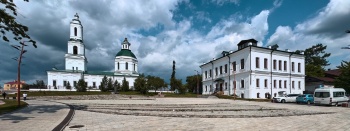 Храм Симеона Богоприимца и Анны Пророчицы в Сысерти