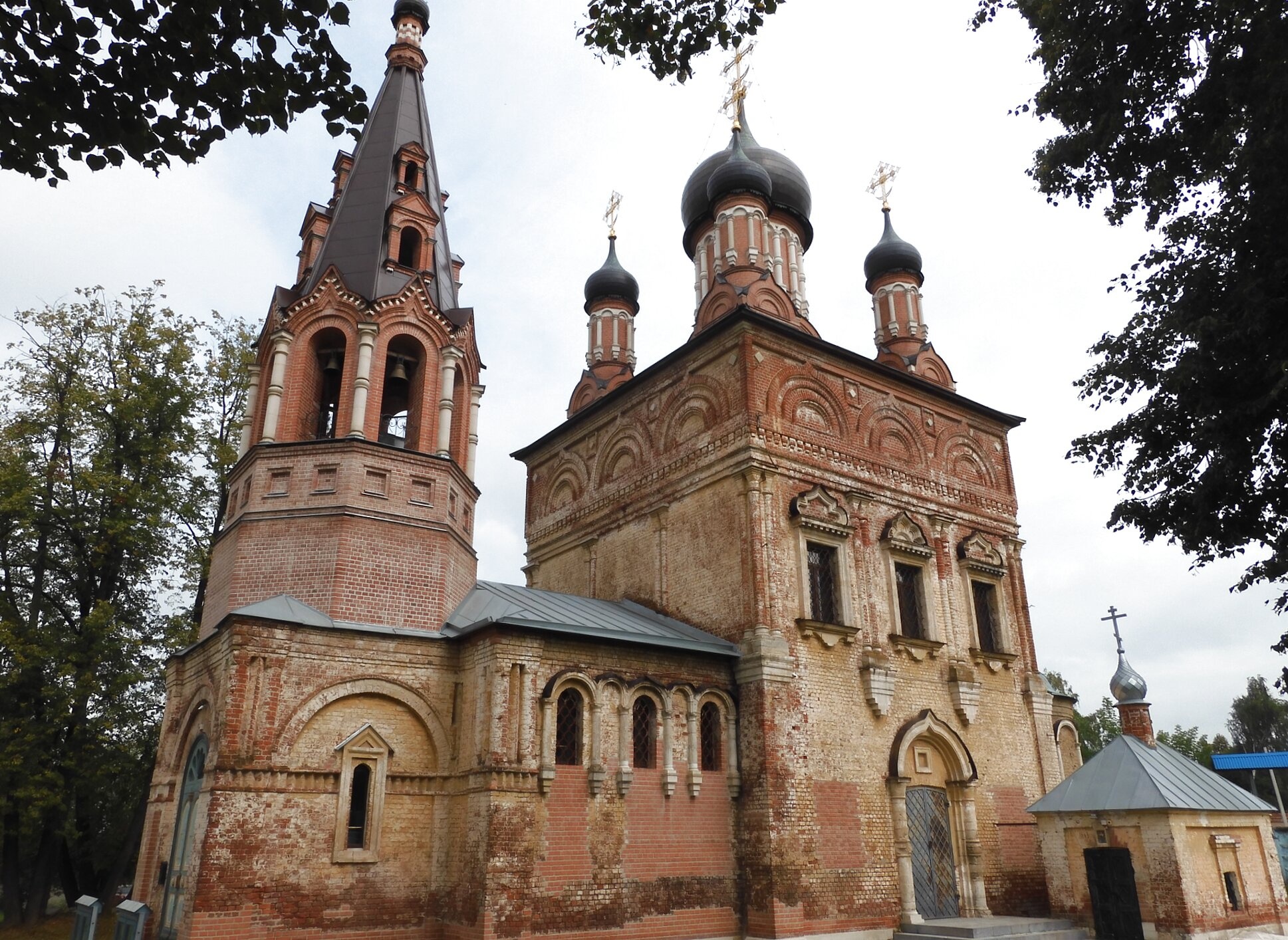Храм Покрова Пресвятой Богородицы в селе Мещерское