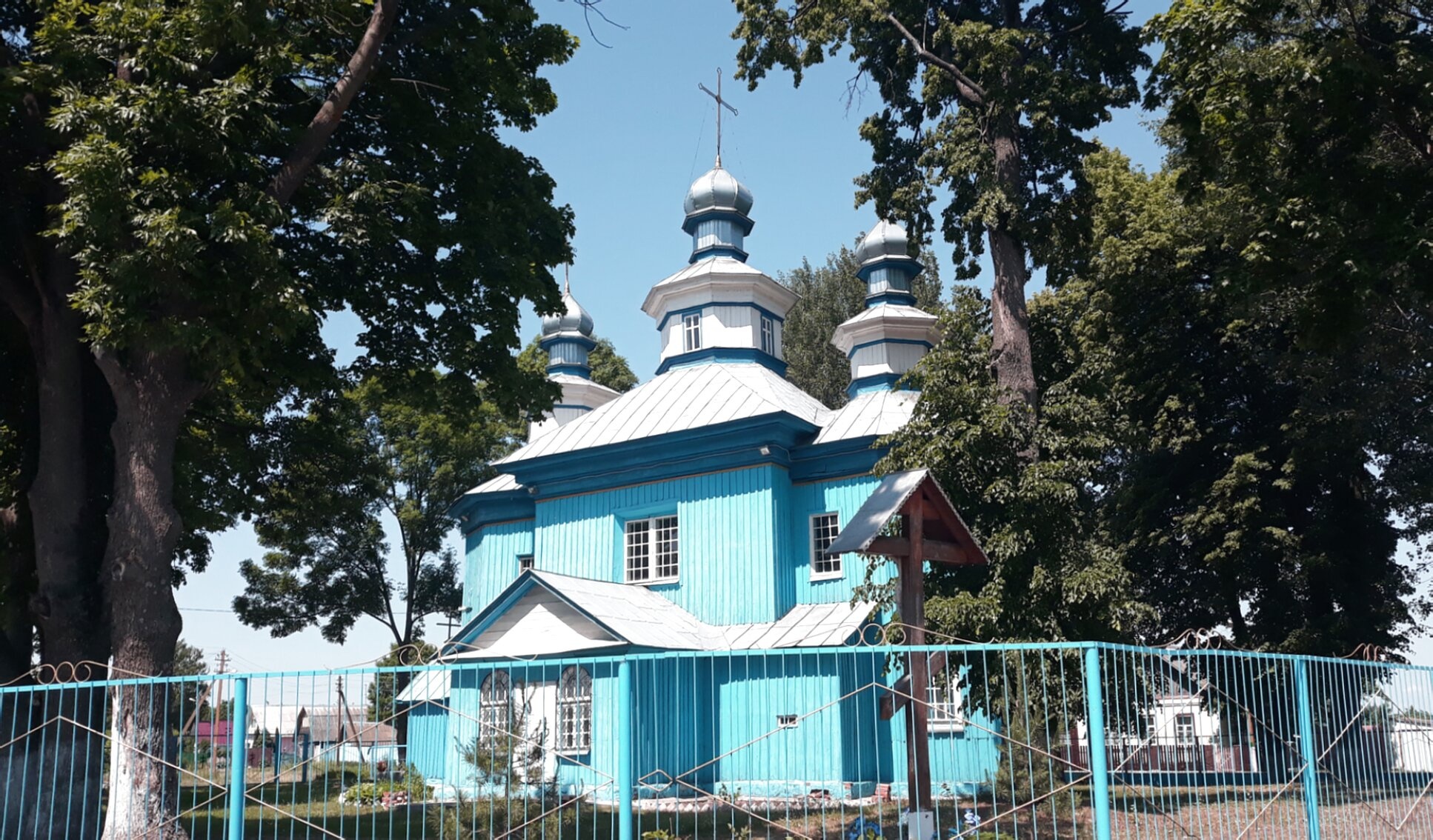 Церковь Святителя Николая Чудотворца в деревне Старая Белица