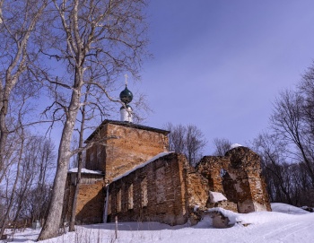 Церковь Владимирской иконы Божией Матери в селе Богослово (Мишаки)