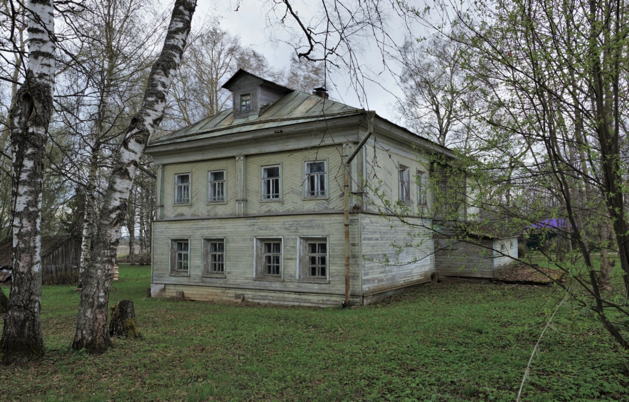 Церковь Рождества Пресвятой Богородицы в Некрасовском