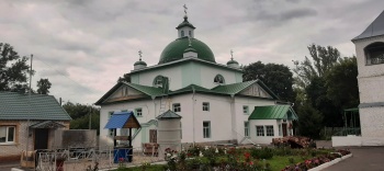 Храм святых бессребреников Космы и Дамиана в городе Кирсанове