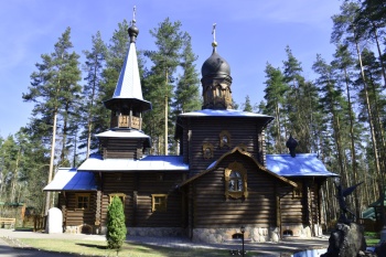 Храм в честь Коневской иконы Божией Матери на острове Коневец