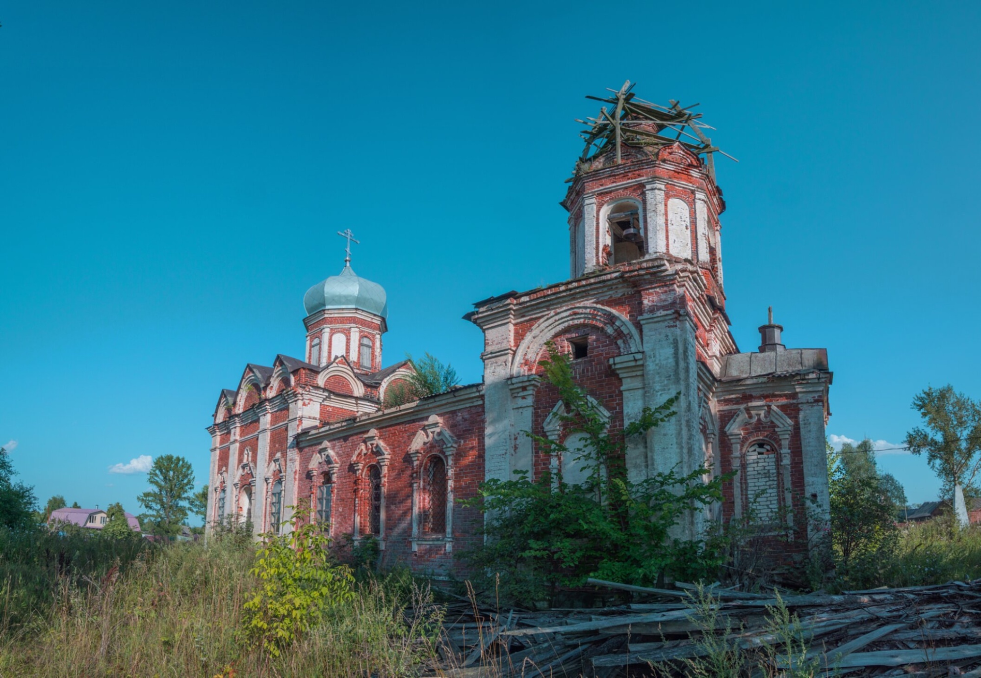 Церковь Михаила Архангела в селе Шарголи
