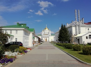 Храм Алексия, митрополита Московского в Благовещенском монастыре