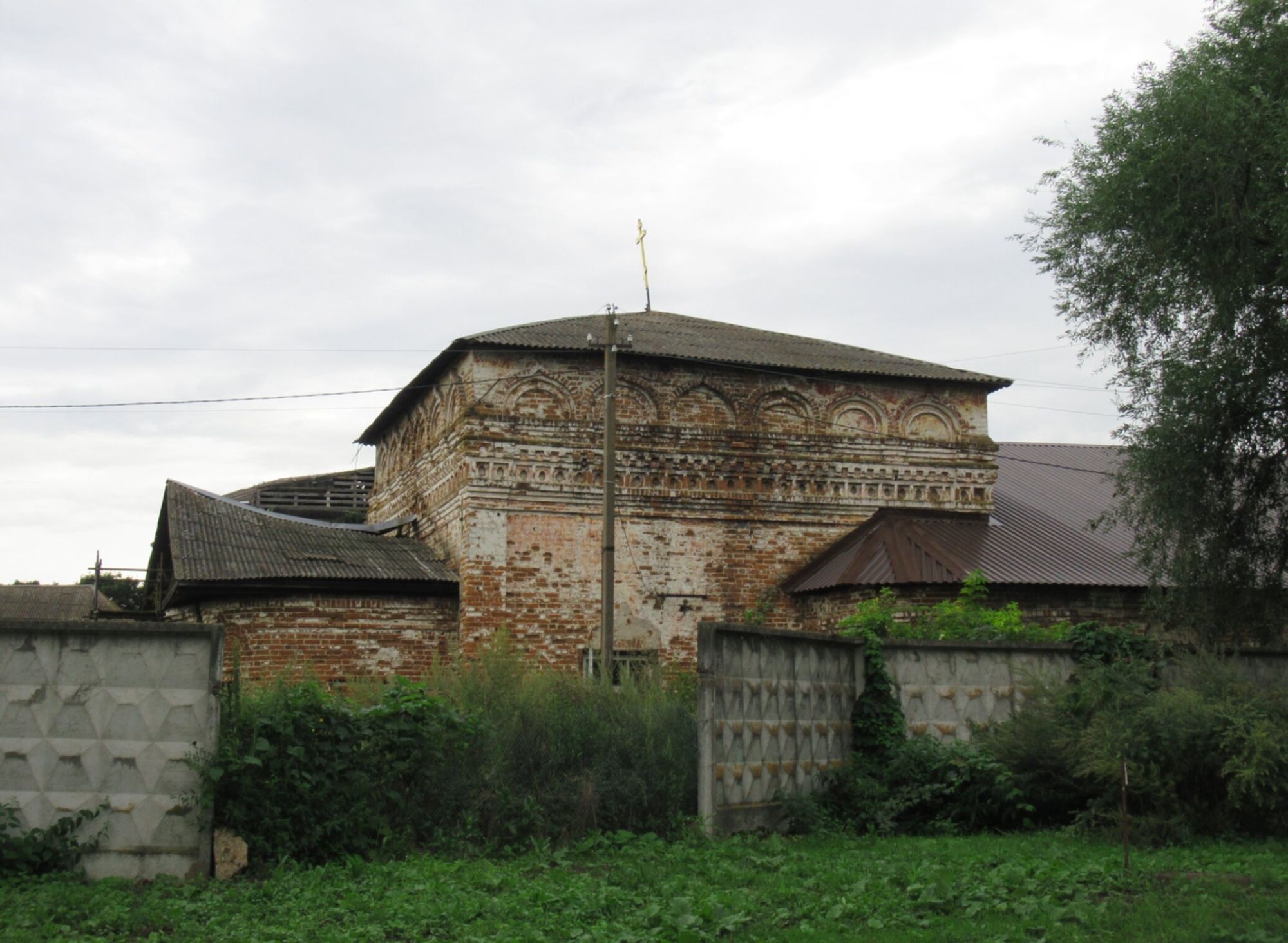 Церковь Казанской иконы Божией Матери в Дединово