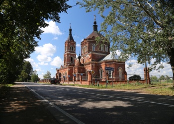 Храм Рождества Пресвятой Богородицы в селе Суворово