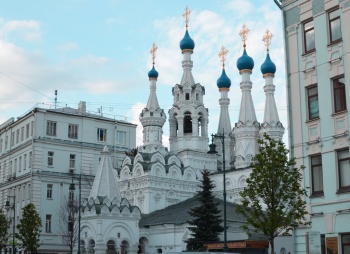 Церковь Рождества Пресвятой Богородицы в Путинках