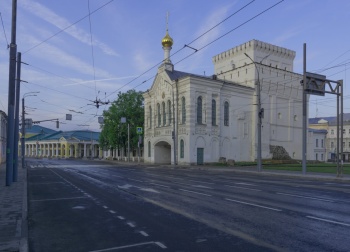Знаменская церковь и Власьевская башня в Ярославле