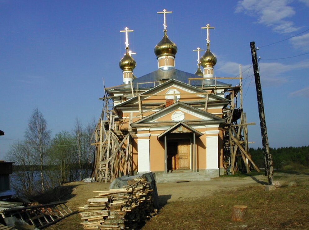 Церковь Всех Святых Важеозерского Спасо-Преображенского мужского монастыря