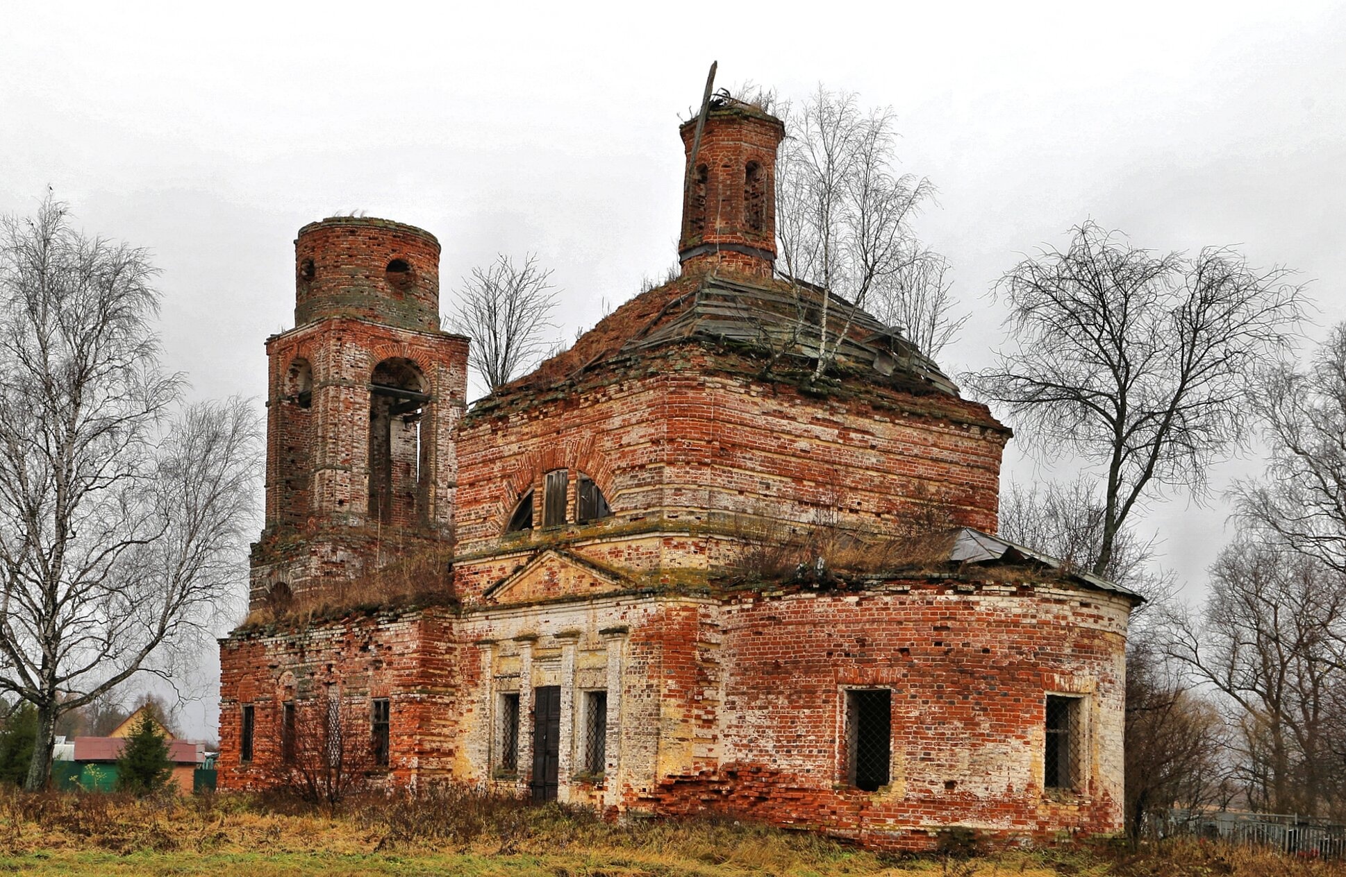 Воскресенская церковь в селе Афанасьево: история в фотографиях