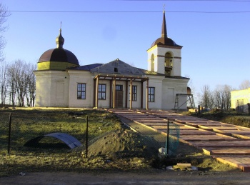 Храм святого Архангела Михаила в селе Бегуницы