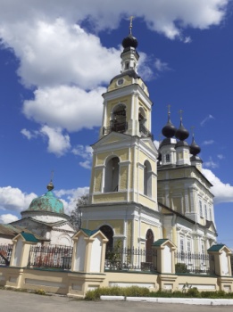 Церковь Троицы Живоначальной в городе Плёс