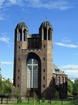 Крестовоздвиженский собор в Калининграде: история и архитектура