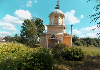 Храм Святителя Николая Чудотворца в деревне Мроткино