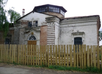 Храм Святых Первоверховных Апостолов Петра и Павла в городе Камбарка