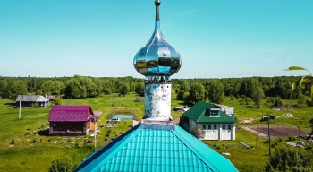 Введенская церковь в Любимском районе - православный храм