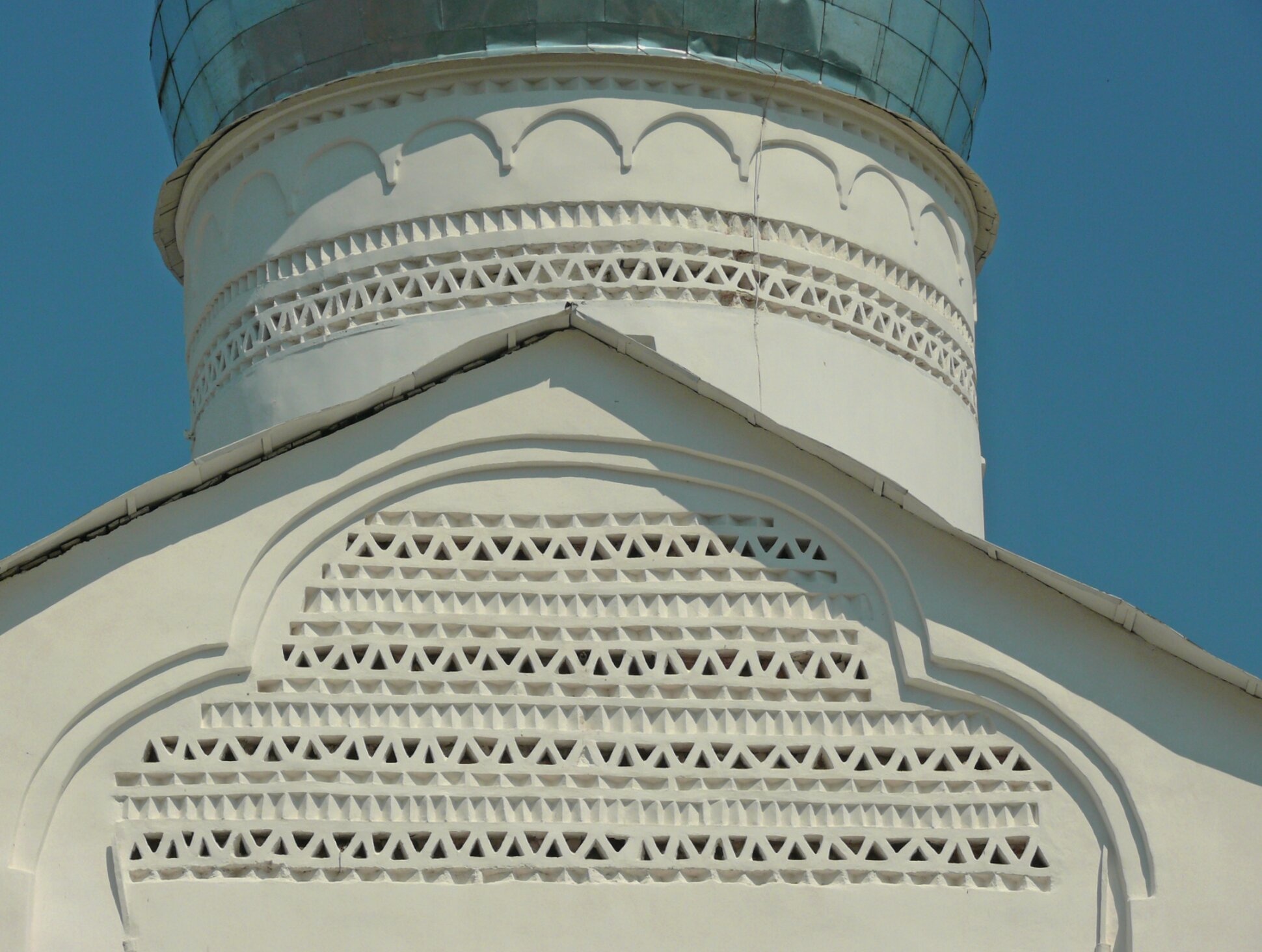 Фрагмент Церкви Димитрия Солунского в Великом Новгороде: архитектурные детали