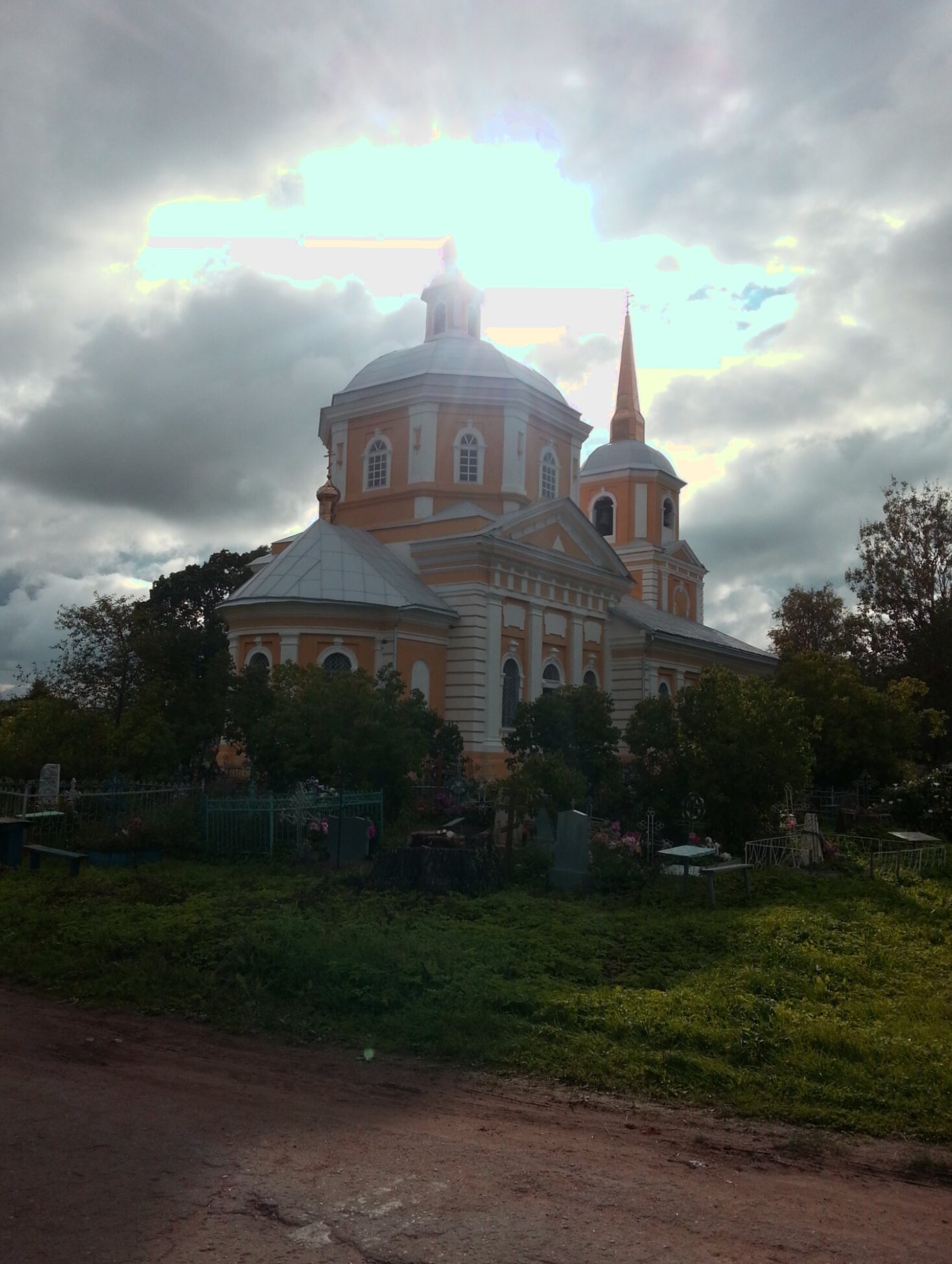 Церковь Тихвинской иконы Божией Матери в деревне Дерглец