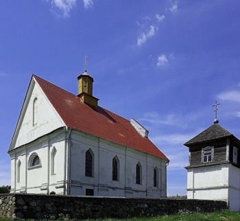 Церковь Успения Пресвятой Богородицы в деревне Плебань