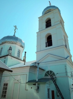 Храм Пресвятой Троицы в селе Сотнур