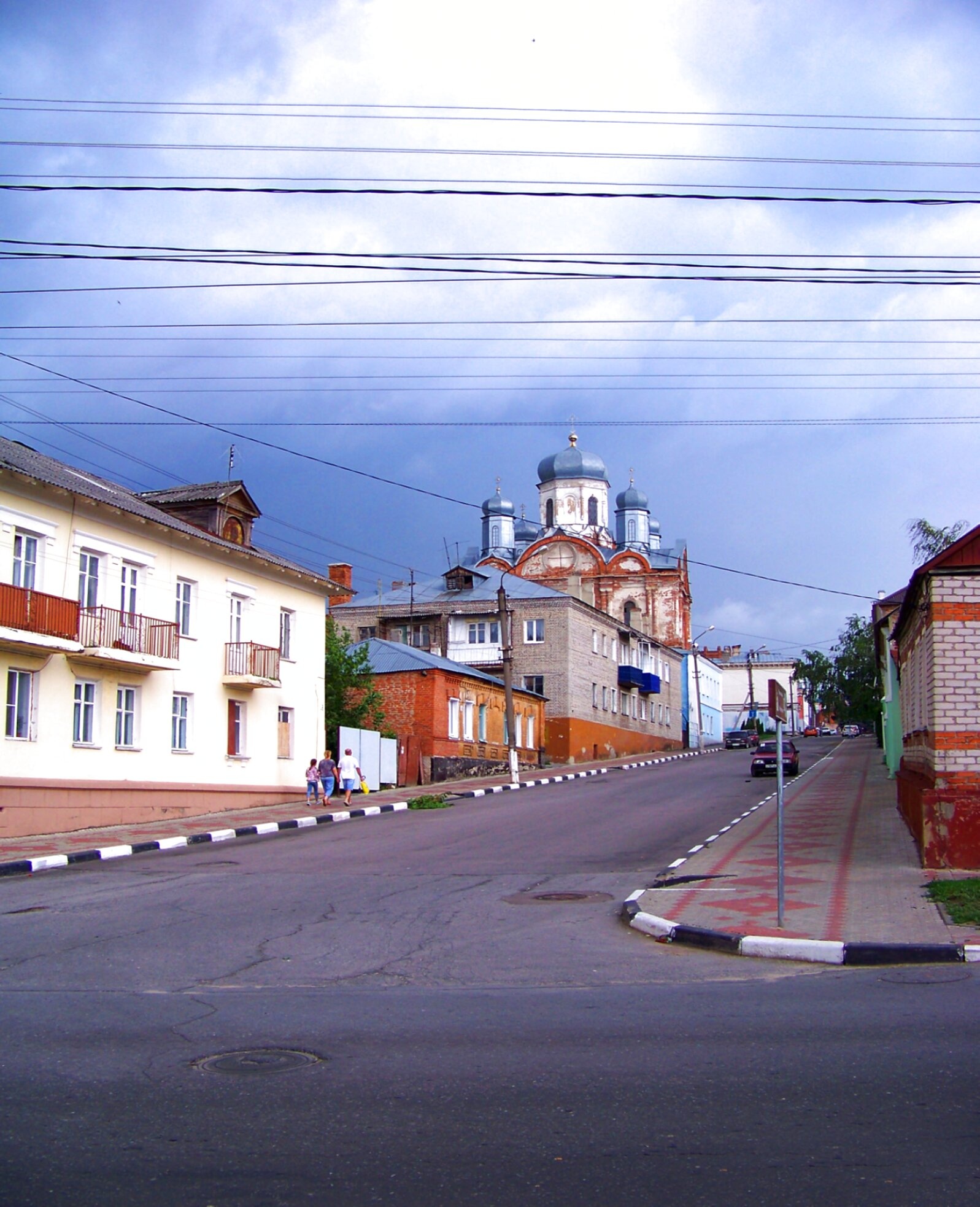 Покровская церковь и Церковь Михаила Архангела в городе Ельце