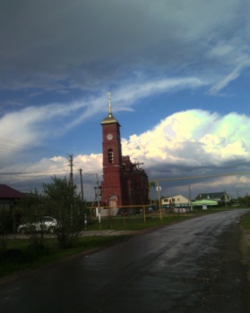 Храм святителя Спиридона Тримифунтского в селе Зелёновка