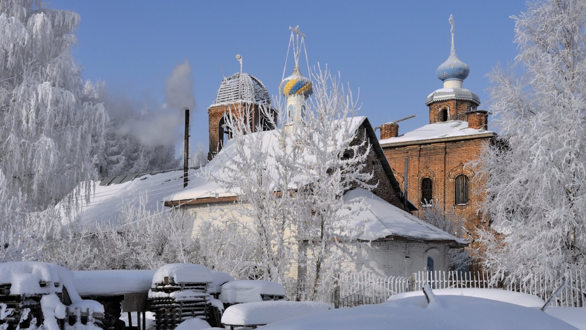 Церковь Казанской иконы Божией Матери в Пазушино (Ярославль)