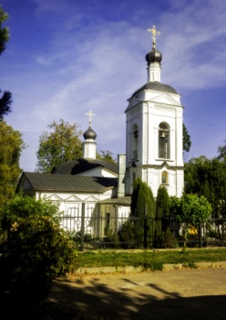 Храм Святителя Алексия, митрополита Московского в усадьбе Середниково