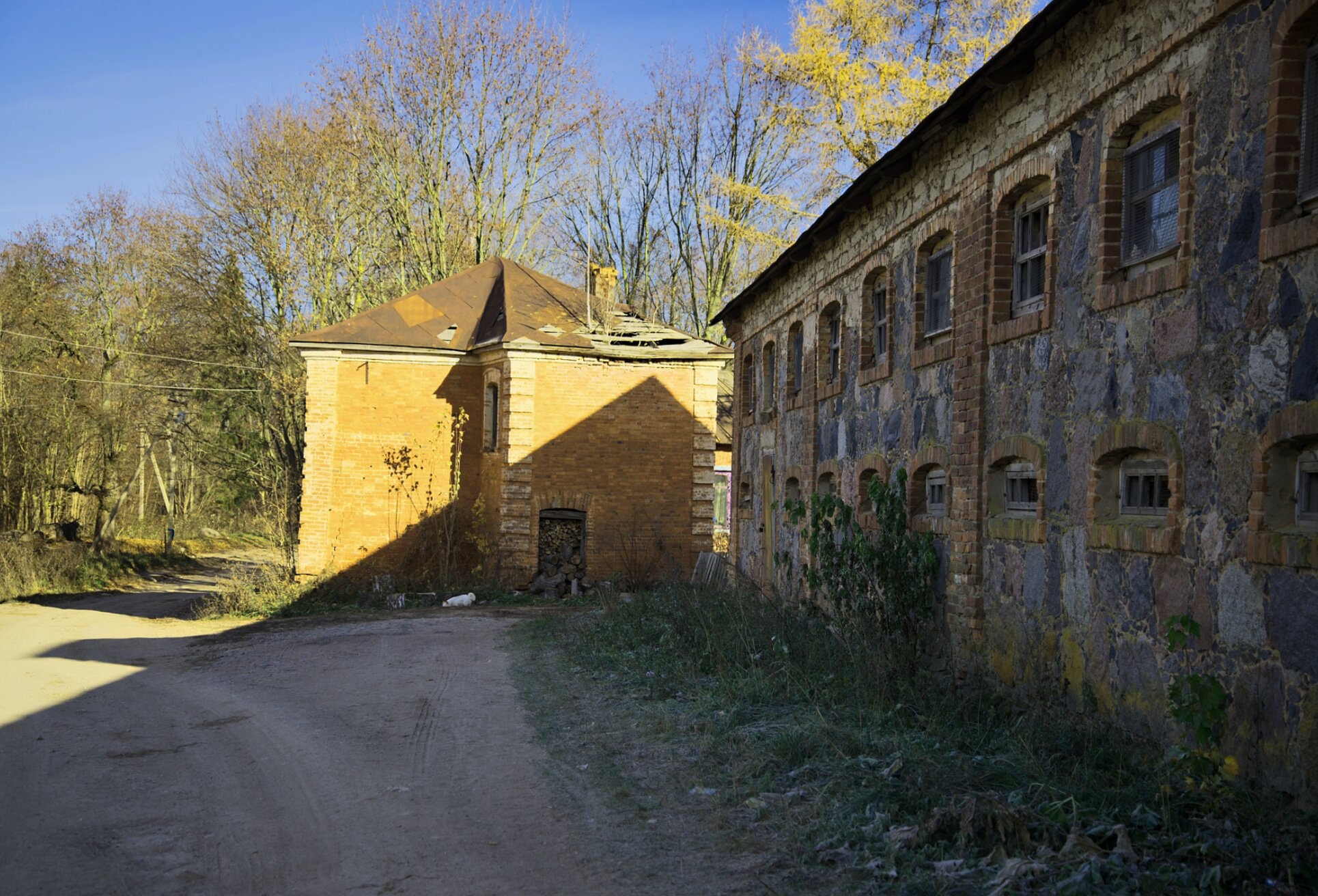 Спасская церковь в усадьбе Волышево