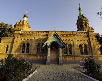 Храм святого Праведного Алексия Московского в Самарканде