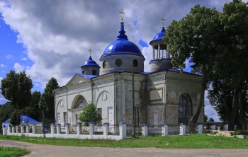 Храм Успения Пресвятой Богородицы в селе Радогощь