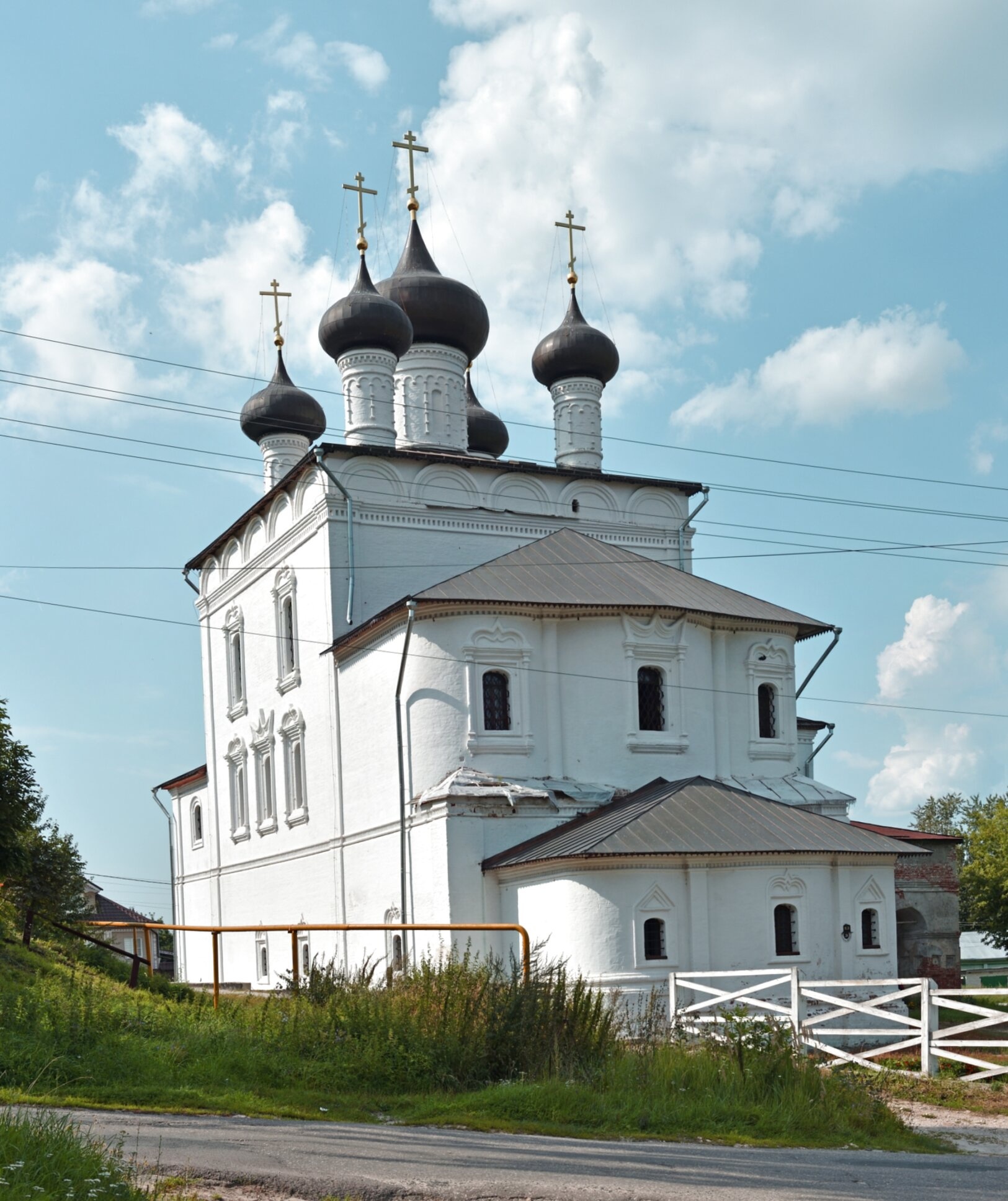 Церковь Воскресения Христова в Гороховце