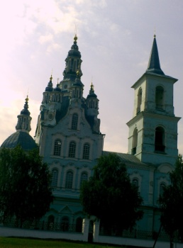 Спасо-Преображенская церковь в селе Нижняя Синячиха