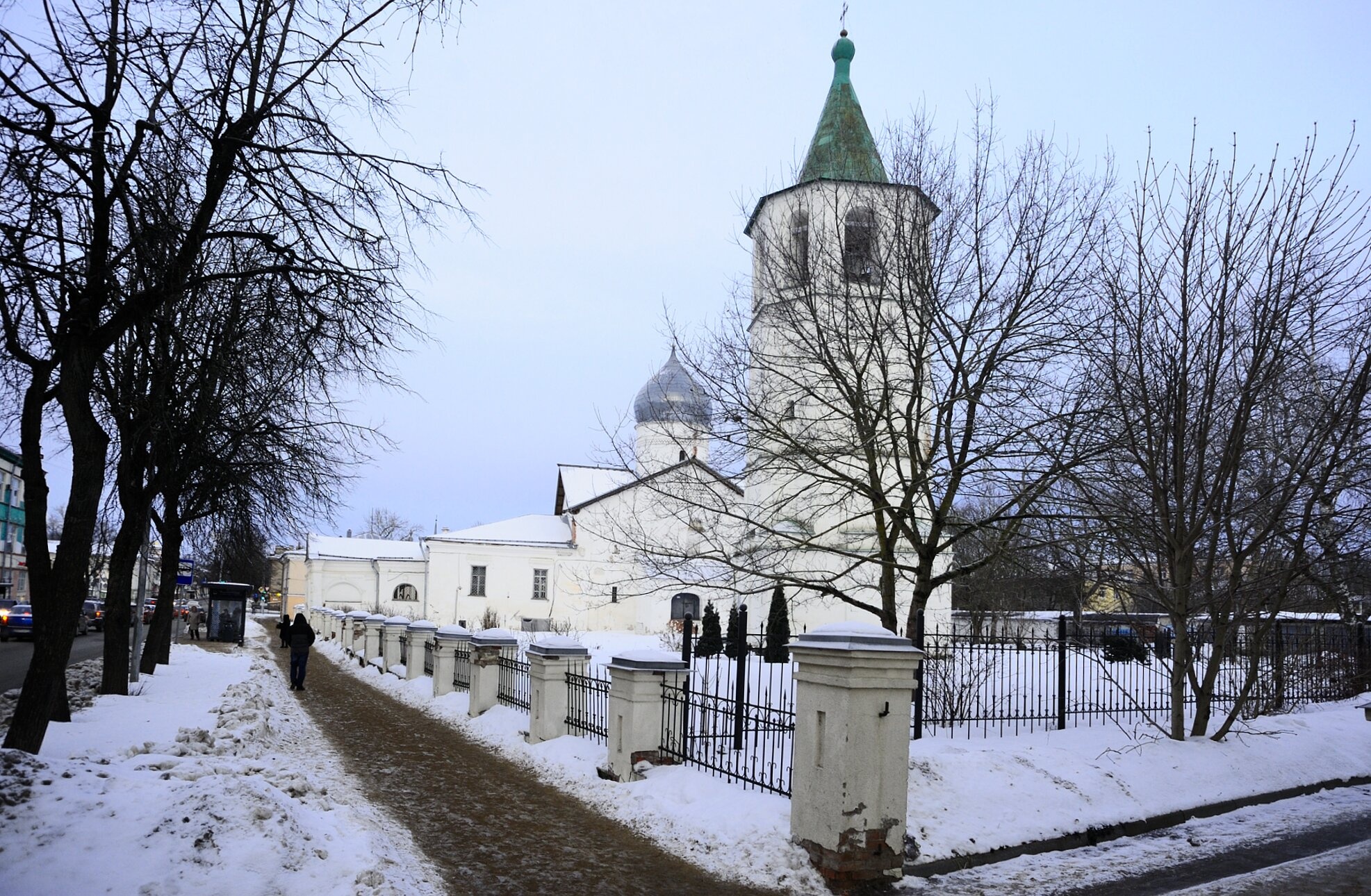 Церковь Димитрия Солунского в Великом Новгороде зимой