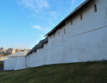 Крепостная стена Казанского Кремля - архитектурный памятник