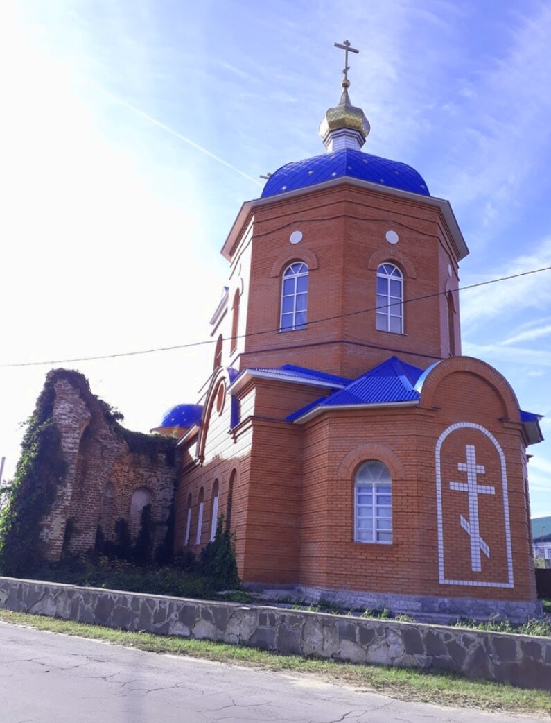 Храм Тихвинской иконы Божией Матери в селе Доброе