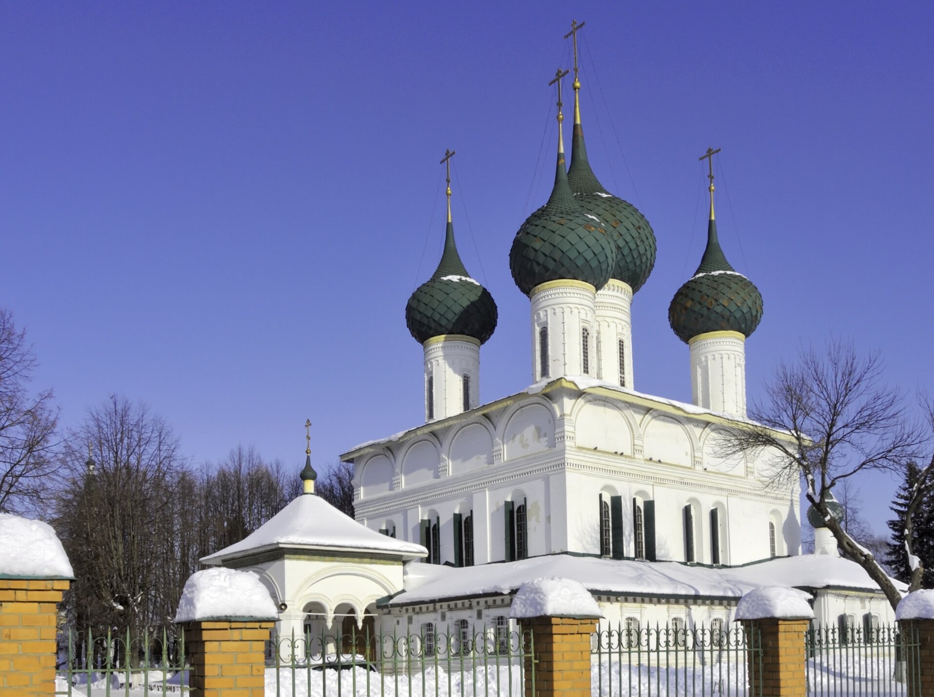 Феодоровская церковь в Ярославле — зимняя фотография