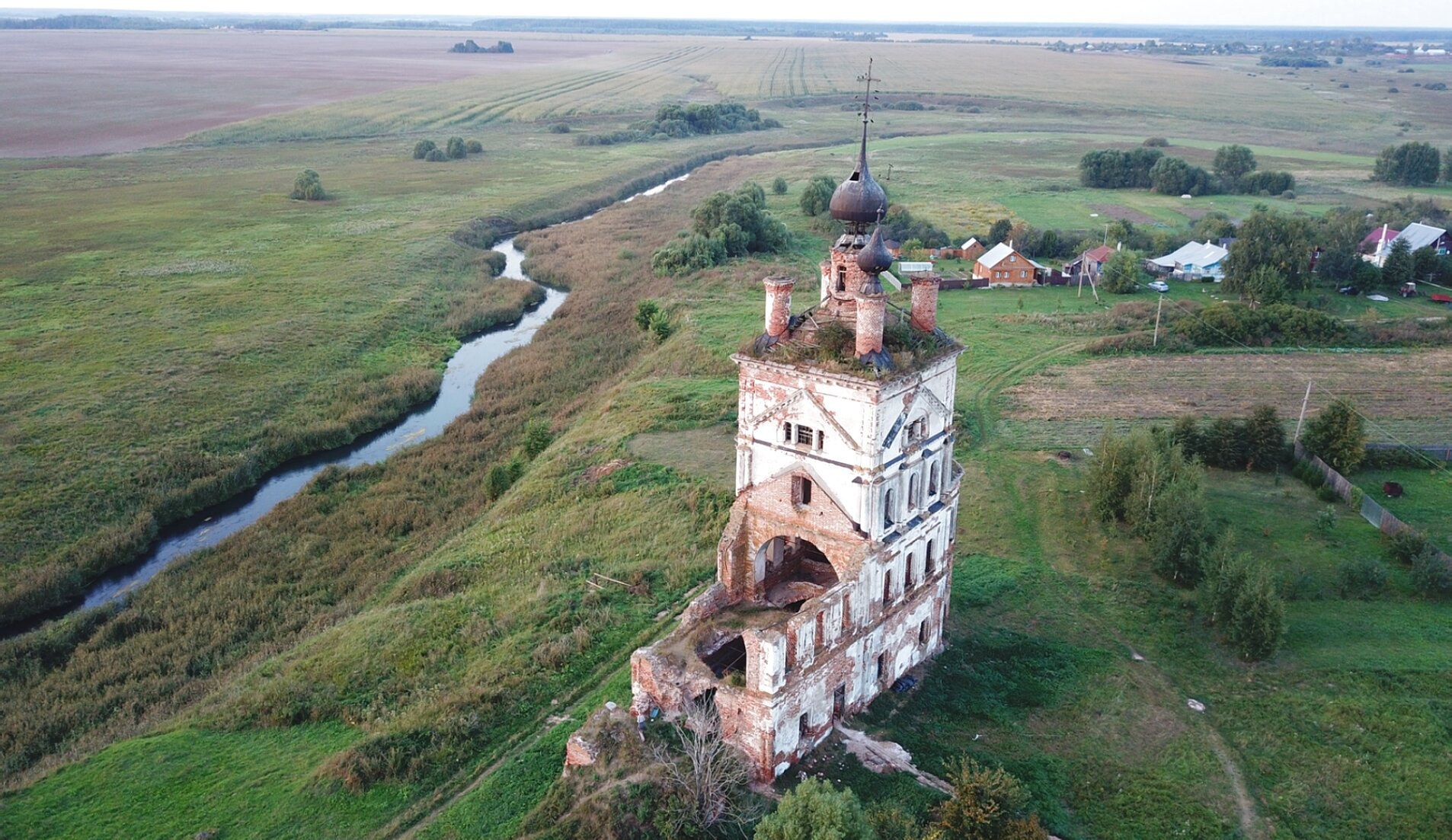 Храм Рождества Христова в Митино: зимняя фотография